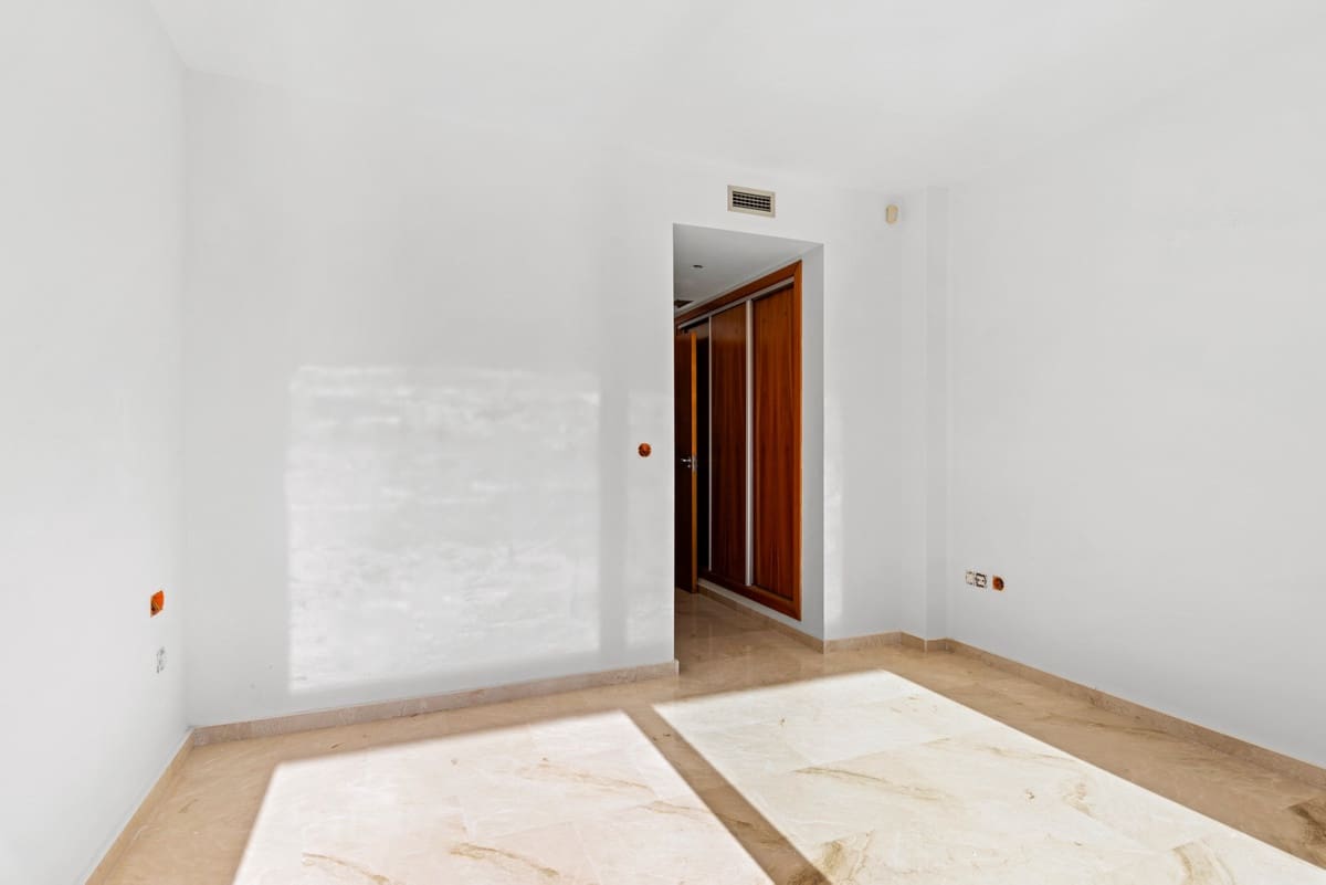 2 slaapkamer Appartement te koop in Altea - € 340.000 (Ref: 9363629)