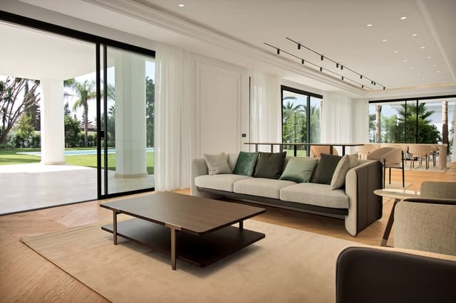 Chalet de 6 habitaciones en Golden Mile, Marbella en venta - 6.400.000 € (Ref: 9363631)