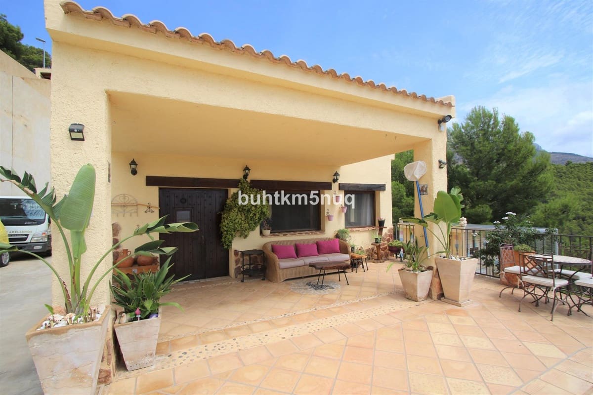 4 makuuhuone Huvila myytävänä paikassa Altea - 590 000 € (Ref: 9363634)