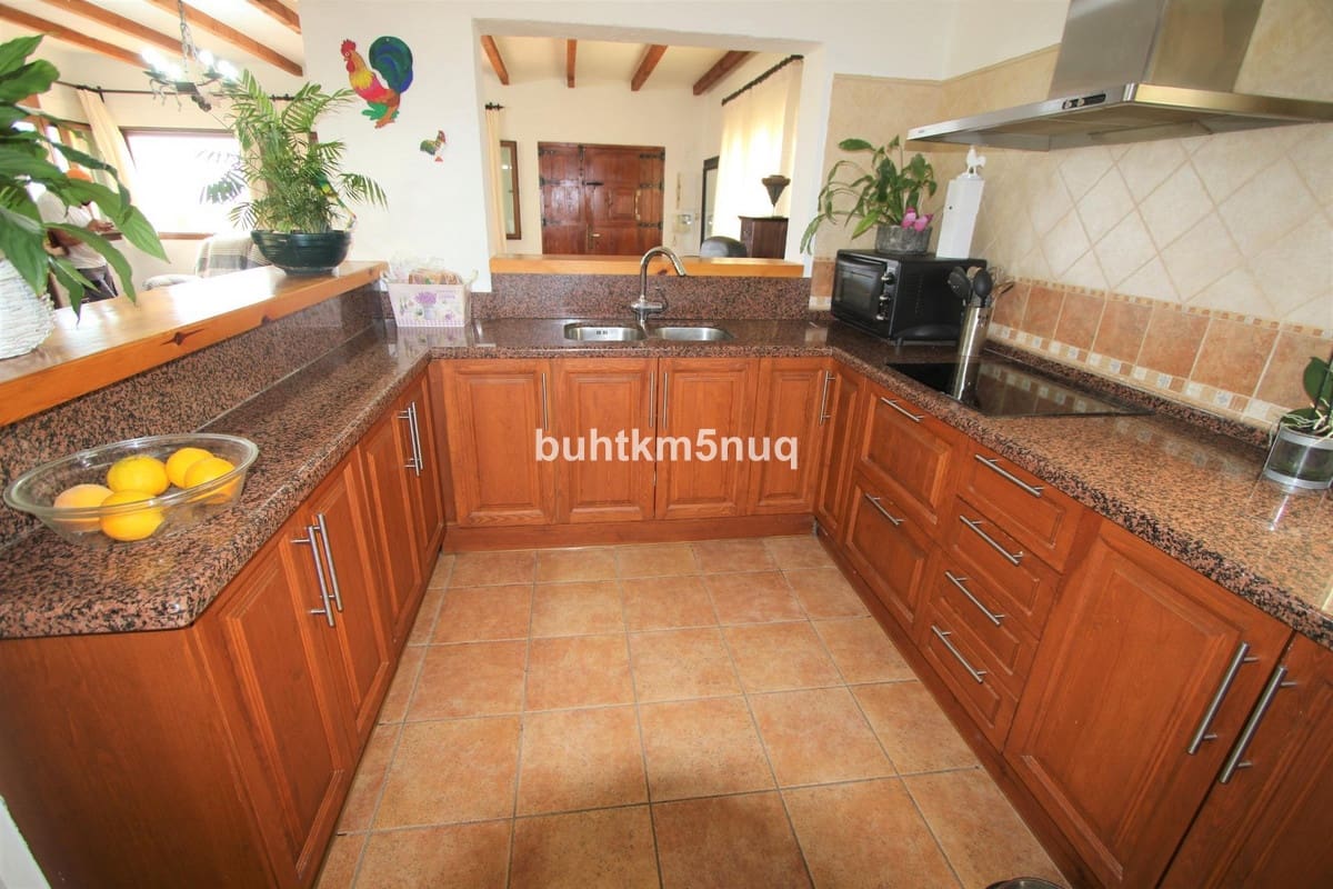 4 chambre Villa/Maison à vendre à Altea - 590 000 € (Ref: 9363634)