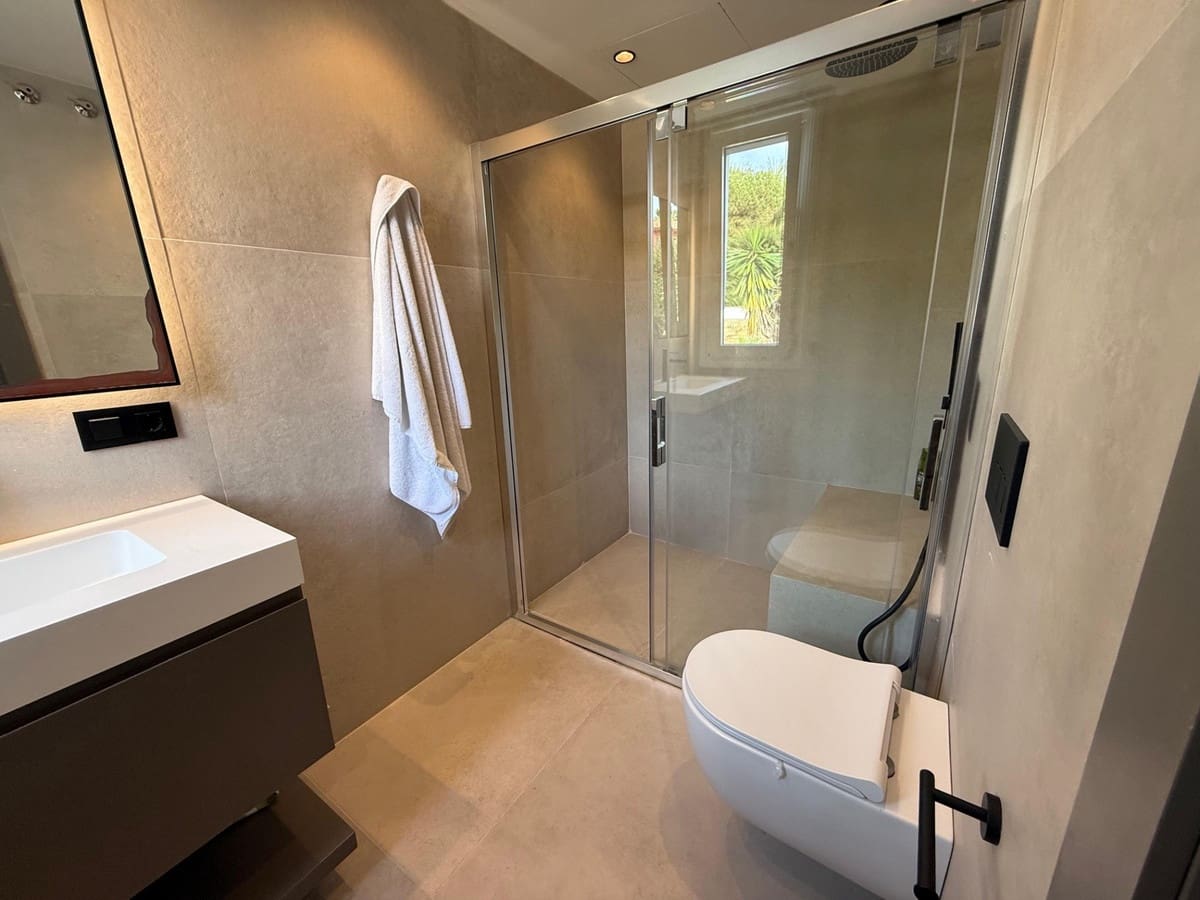 4 makuuhuone Omakotitalo myytävänä paikassa Benahavis - 1 495 000 € (Ref: 9363635)