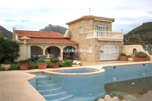 4 Zimmer Villa zu verkaufen in Canuta, Calpe / Calp - 1.200.000 € (Ref: 9363637)