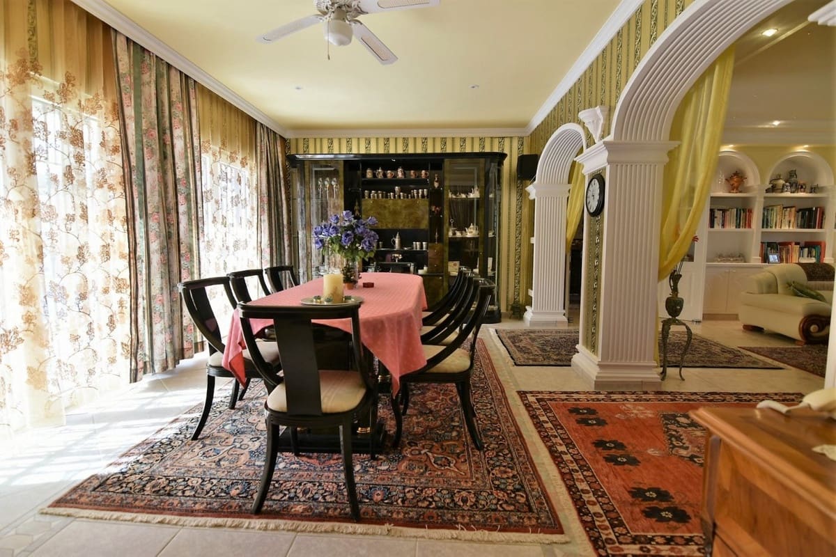 5 sovrum Villa till salu i Calpe / Calp - 895 000 € (Ref: 9363638)