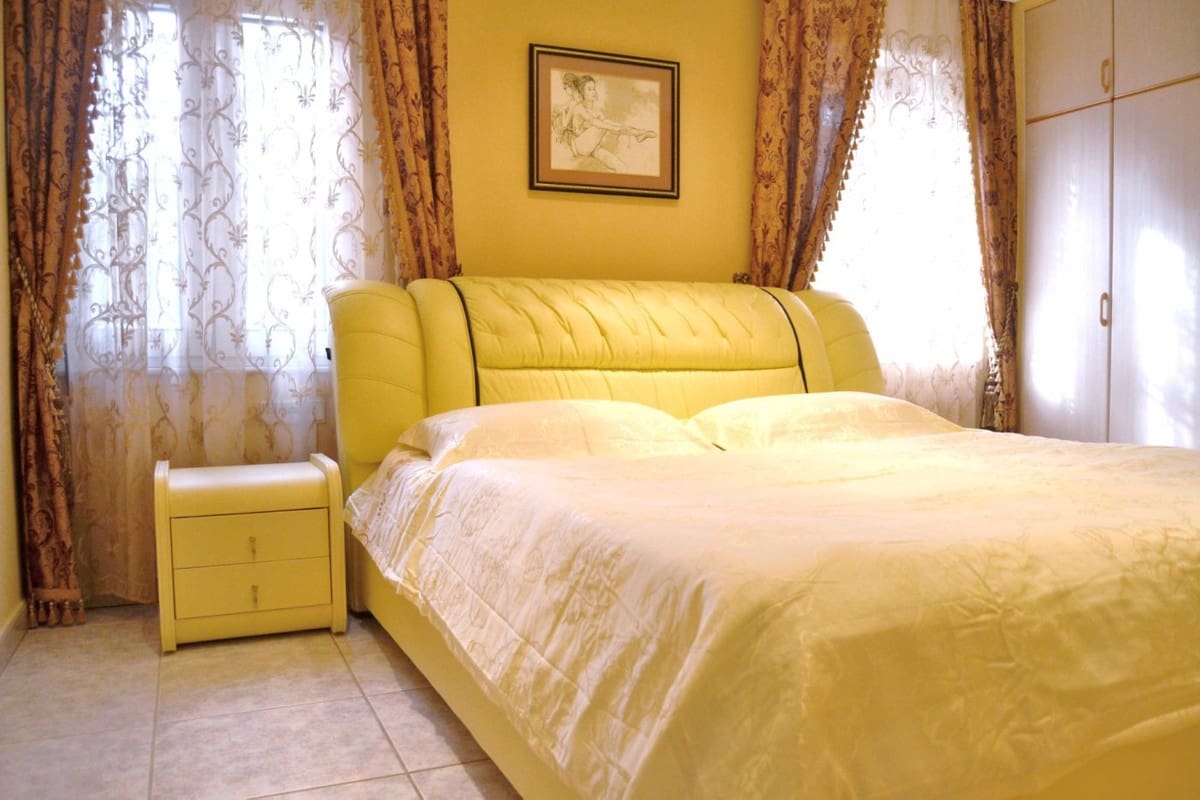 Chalet de 5 habitaciones en Calpe / Calp en venta - 895.000 € (Ref: 9363638)