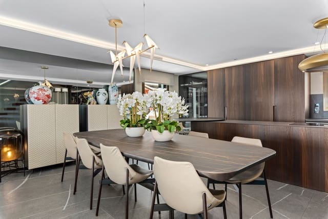 6 soverom Hus til salgs i Guardamar Playa, Guardamar del Segura - € 1 350 000 (Ref: 9363639)