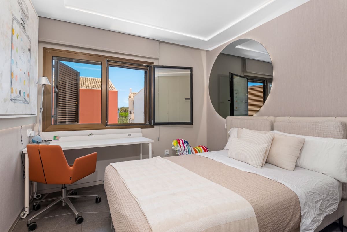 6 soverom Hus til salgs i Guardamar del Segura - € 1 350 000 (Ref: 9363639)