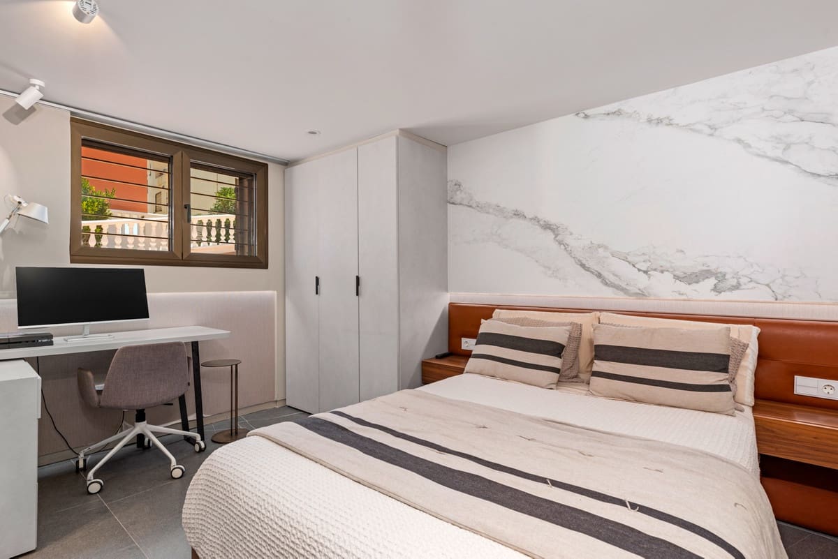 6 soverom Hus til salgs i Guardamar del Segura - € 1 350 000 (Ref: 9363639)