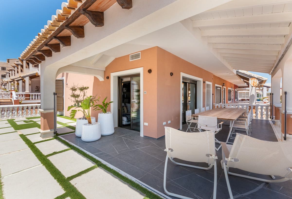 6 soverom Hus til salgs i Guardamar del Segura - € 1 350 000 (Ref: 9363639)