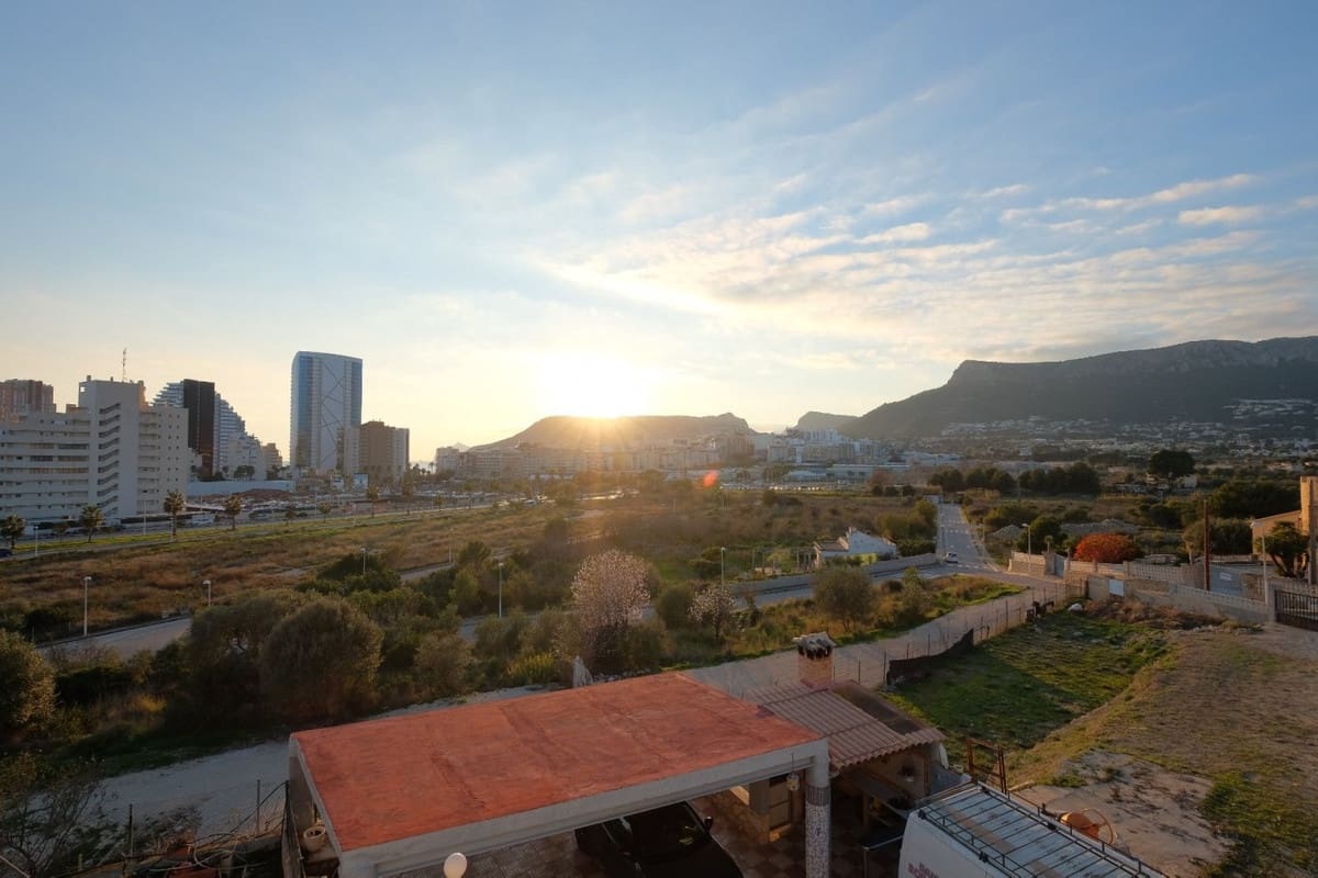 9 Zimmer Villa zu verkaufen in Calpe / Calp - 900.000 € (Ref: 9363648)