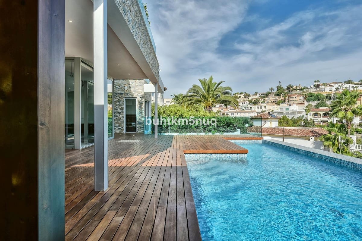 3 soveværelse Villa til salg i Calpe / Calp med swimmingpool - € 2.950.000 (Ref: 9363650)