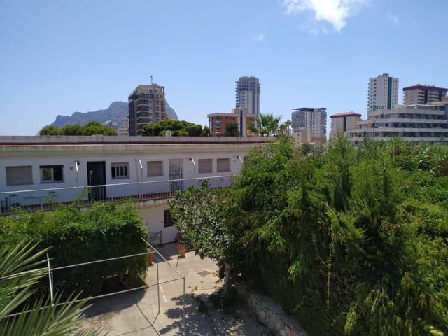 11 bedroom Villa for sale in Pueblo, Calpe / Calp - € 1,240,000 (Ref: 9363652)