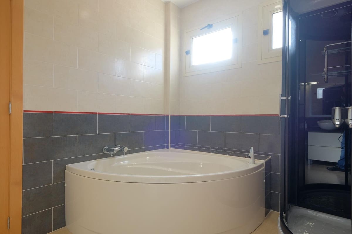 6 soverom Villa til salgs i Calpe / Calp - € 1 150 000 (Ref: 9363655)