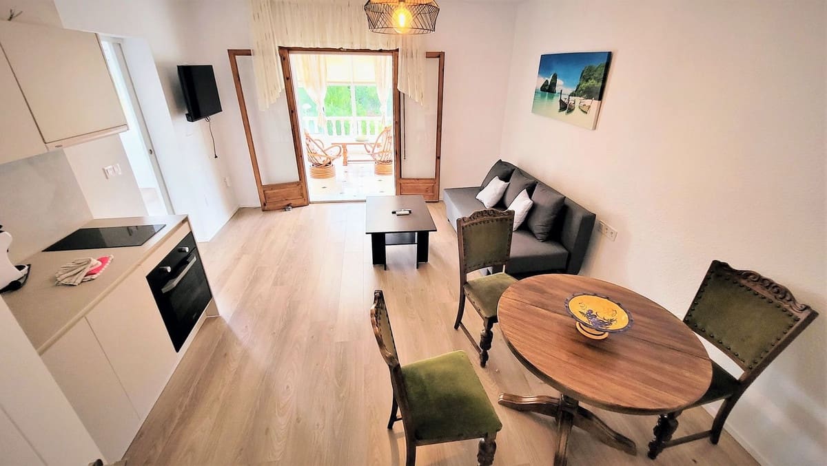 8 quarto Apartamento para venda em Los Balcones - 1 090 000 € (Ref: 9363660)