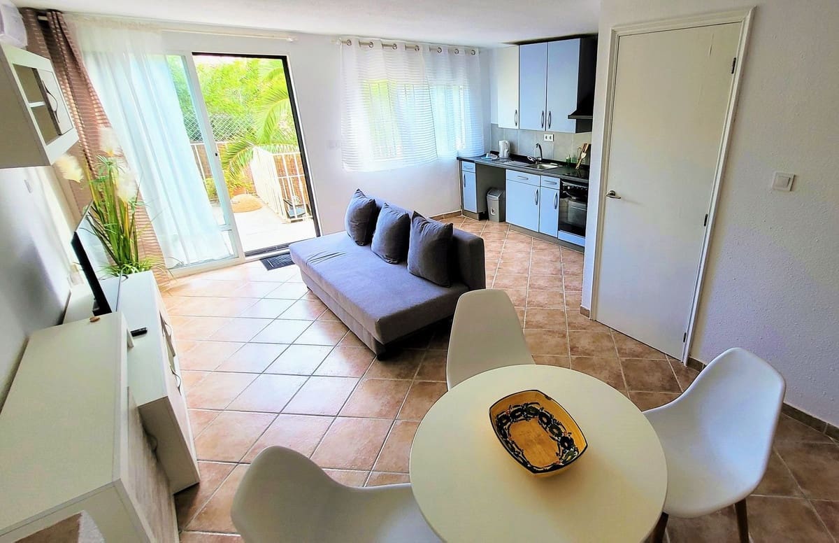 8 quarto Apartamento para venda em Los Balcones - 1 090 000 € (Ref: 9363660)