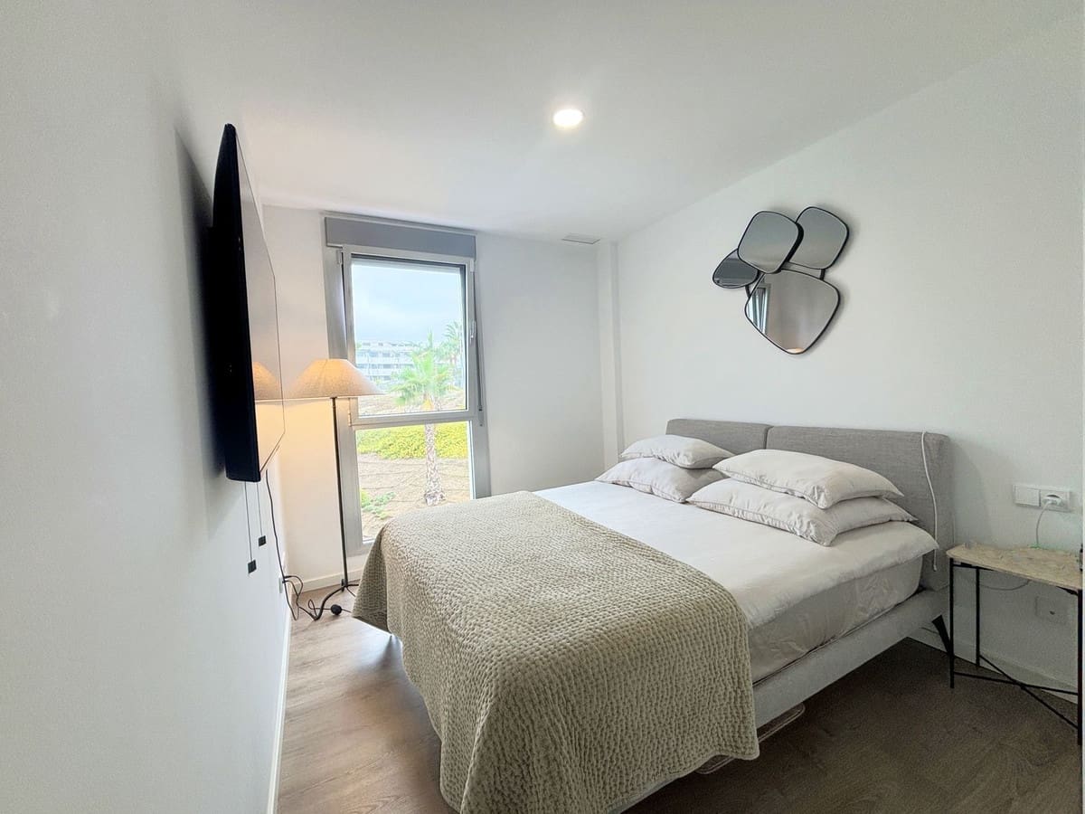 2 makuuhuone Kattohuoneisto myytävänä paikassa Estepona - 399 000 € (Ref: 9363671)