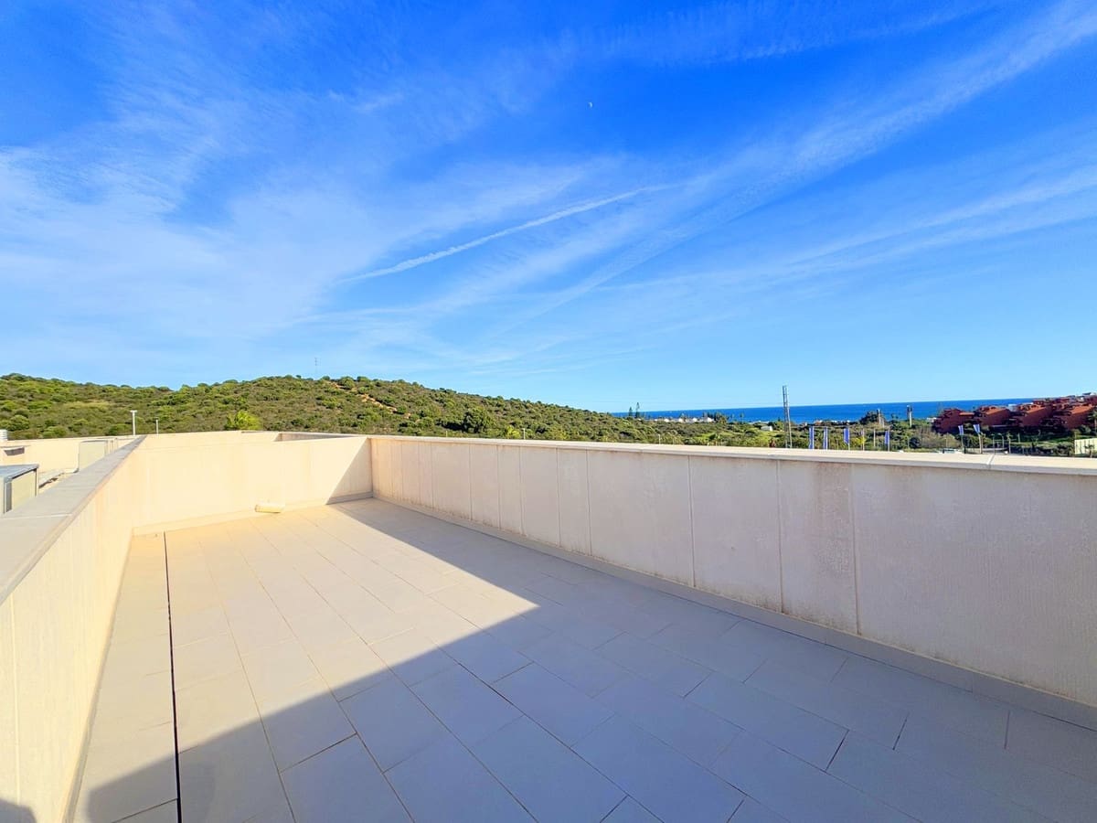 2 makuuhuone Kattohuoneisto myytävänä paikassa Estepona - 399 000 € (Ref: 9363671)