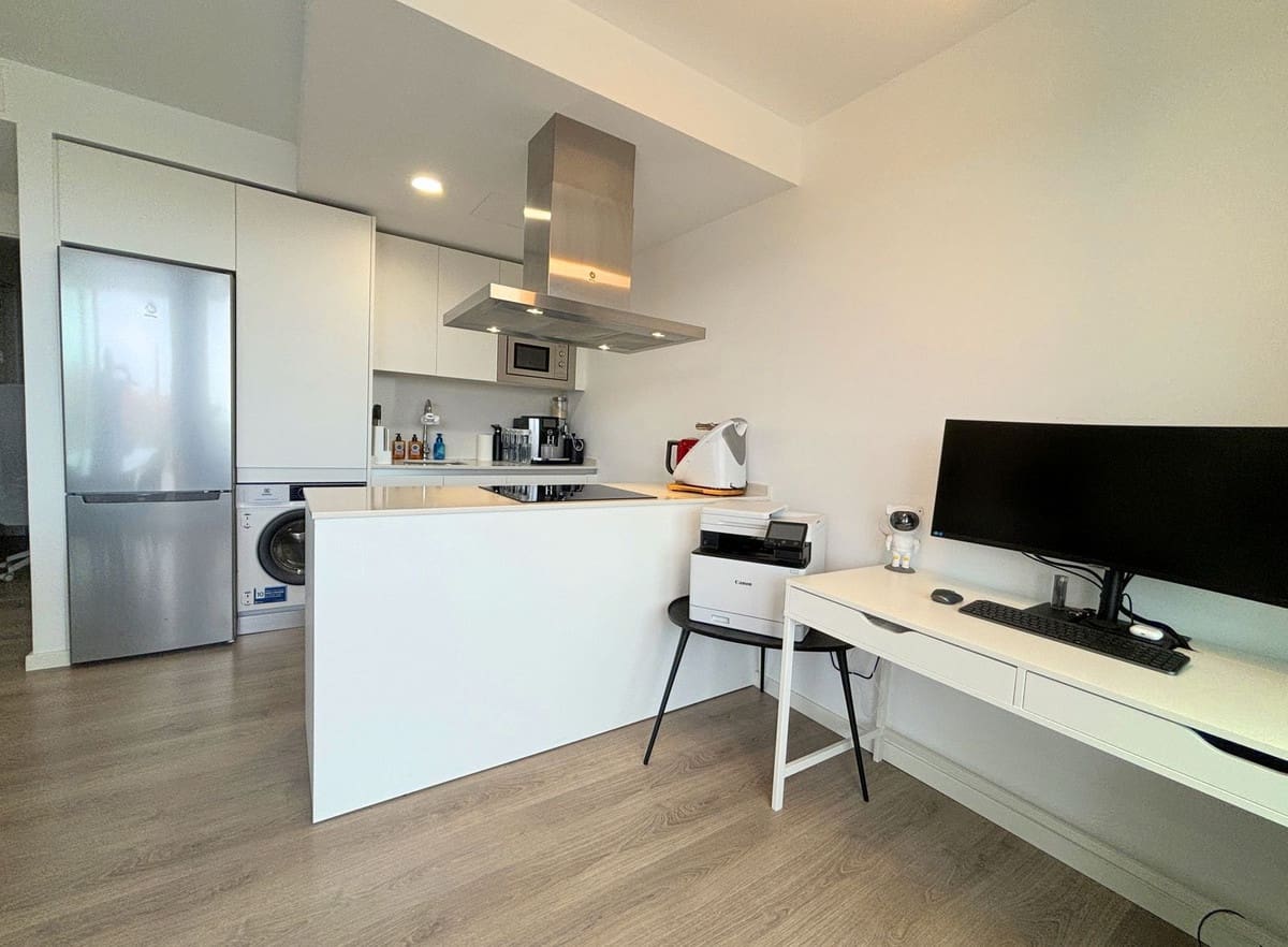 2 makuuhuone Kattohuoneisto myytävänä paikassa Estepona - 399 000 € (Ref: 9363671)