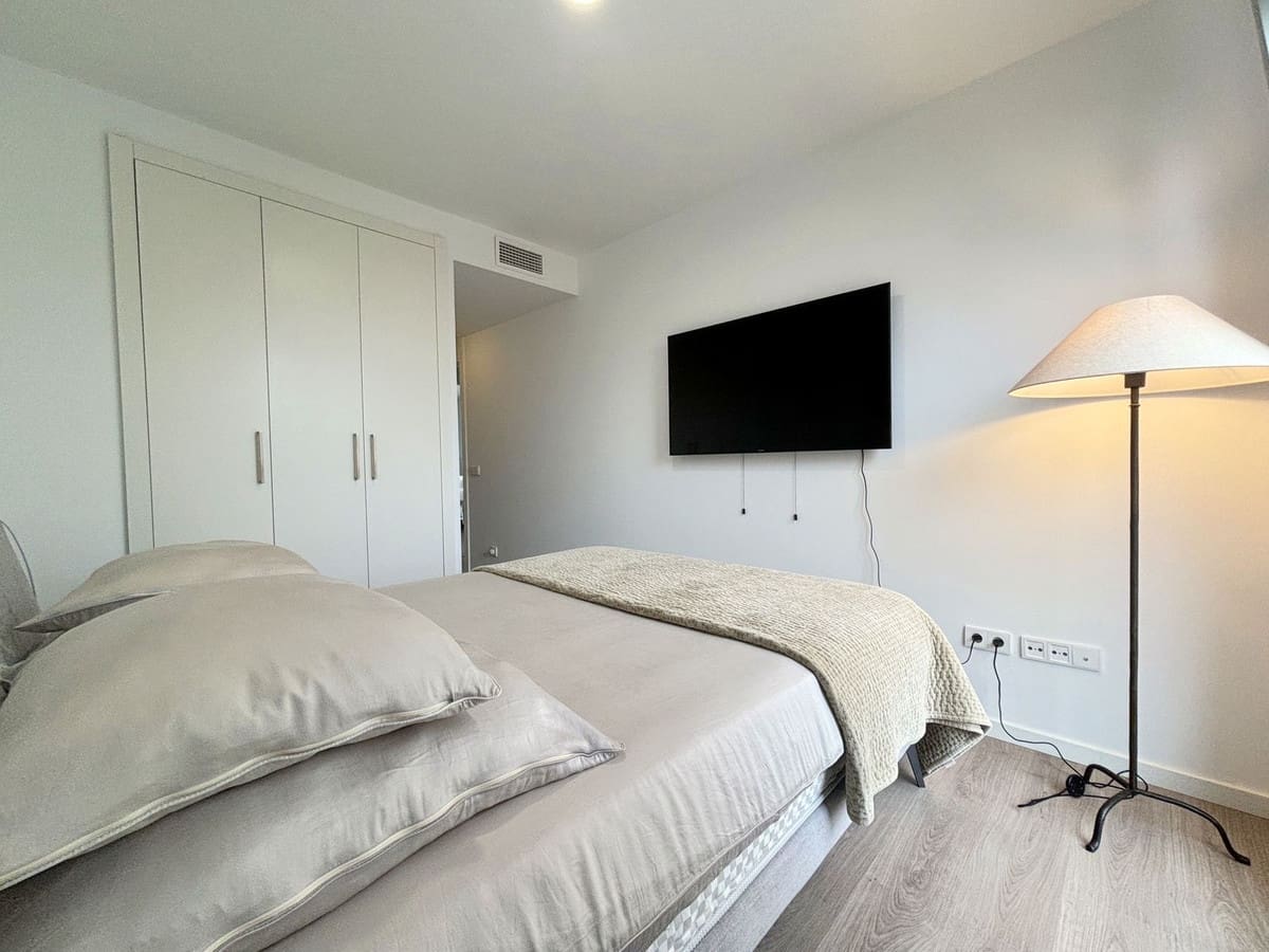 2 makuuhuone Kattohuoneisto myytävänä paikassa Estepona - 399 000 € (Ref: 9363671)