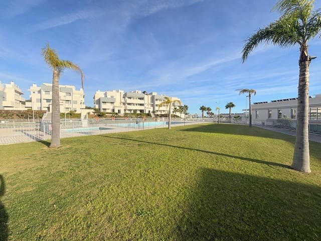2 makuuhuone Kattohuoneisto myytävänä paikassa Parque Central, Estepona - 399 000 € (Ref: 9363671)