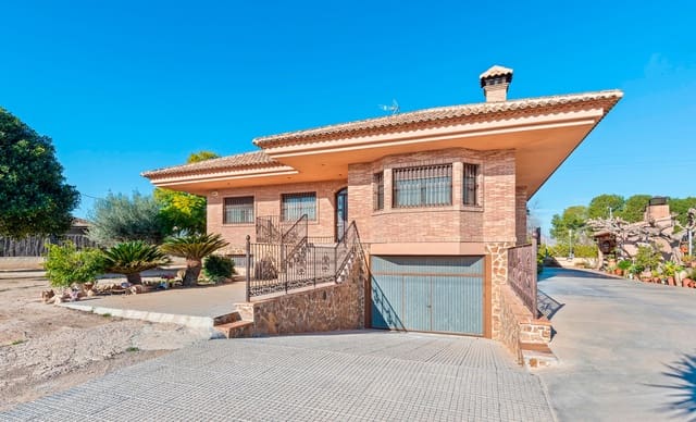3 makuuhuone Maalaistalo myytävänä paikassa La Fama, Murcia kaupunki - 370 000 € (Ref: 9363675)