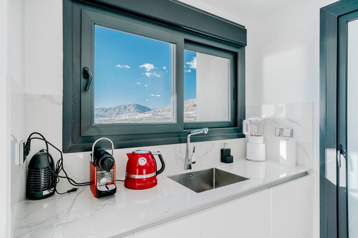 3 sypialnia Apartament na sprzedaż w Benidorm - 1 550 000 € (Ref: 9363678)