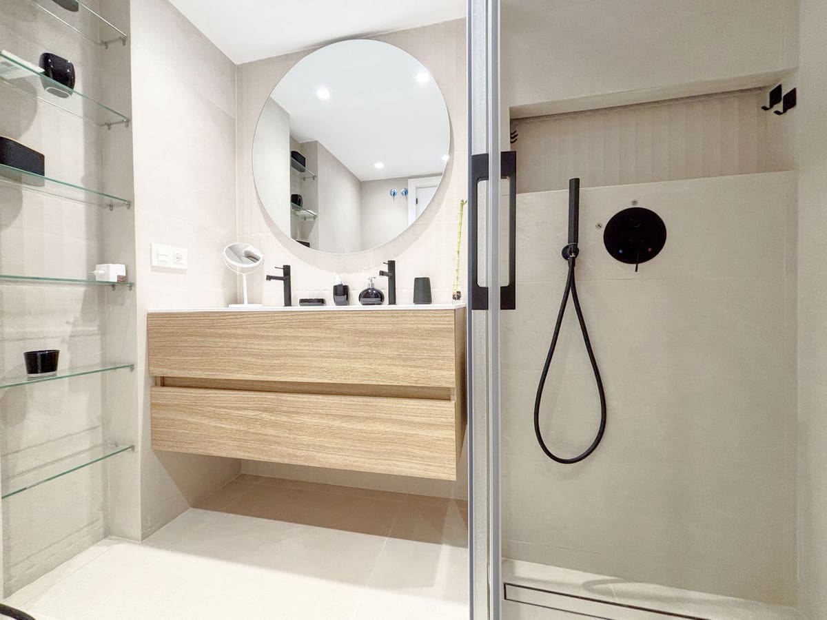 3 bedroom Townhouse for sale in Estepona - € 599,000 (Ref: 9363682)