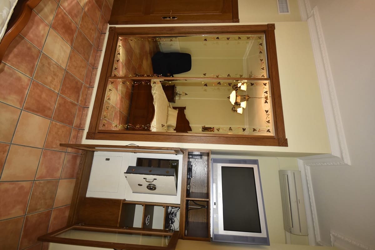 6 bedroom Finca/Country House for sale in La Matanza - € 800,000 (Ref: 9363685)