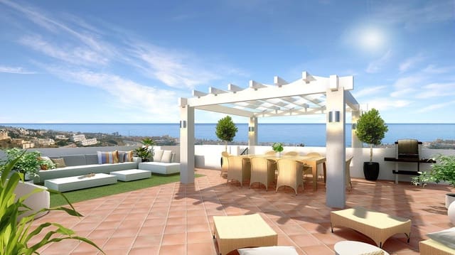 Apartamento de 2 habitaciones en Rincón de la Victoria en venta - 440.000 € (Ref: 9363688)
