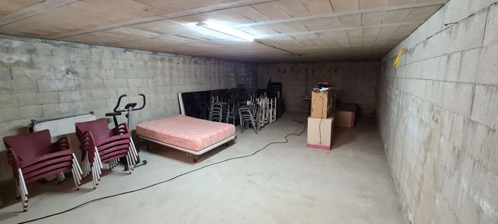 3 makuuhuone Huvila myytävänä paikassa La Matanza - 1 150 000 € (Ref: 9363690)