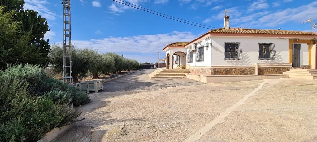 3 camera da letto Villa in vendita in La Matanza - 1.150.000 € (Rif: 9363690)