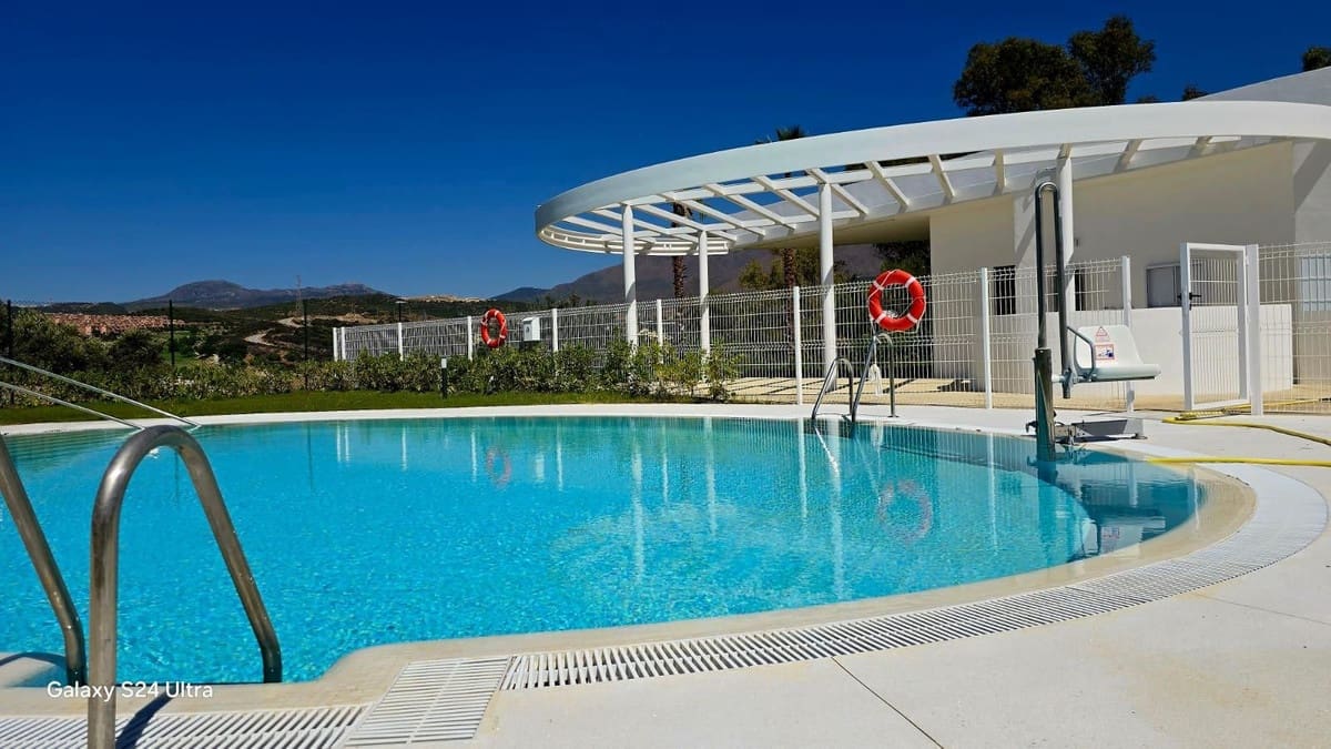 3 Zimmer Apartment zu verkaufen in Estepona - 499.000 € (Ref: 9363691)