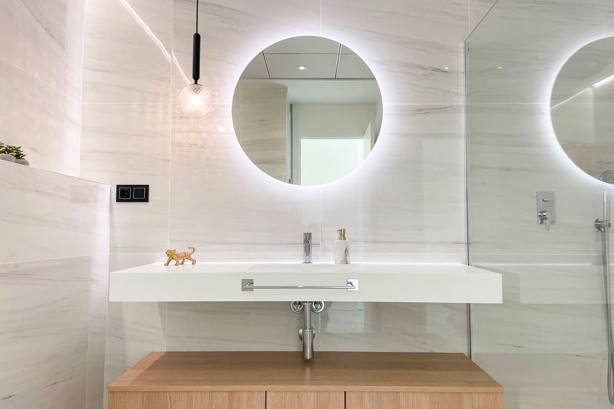 3 bedroom Apartment for sale in La Villajoyosa / Vila Joiosa - € 1,390,000 (Ref: 9363692)