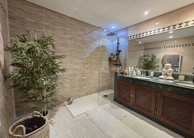 Apartamento de 2 habitaciones en La Mairena, Ojen en venta - 439.000 € (Ref: 9363694)