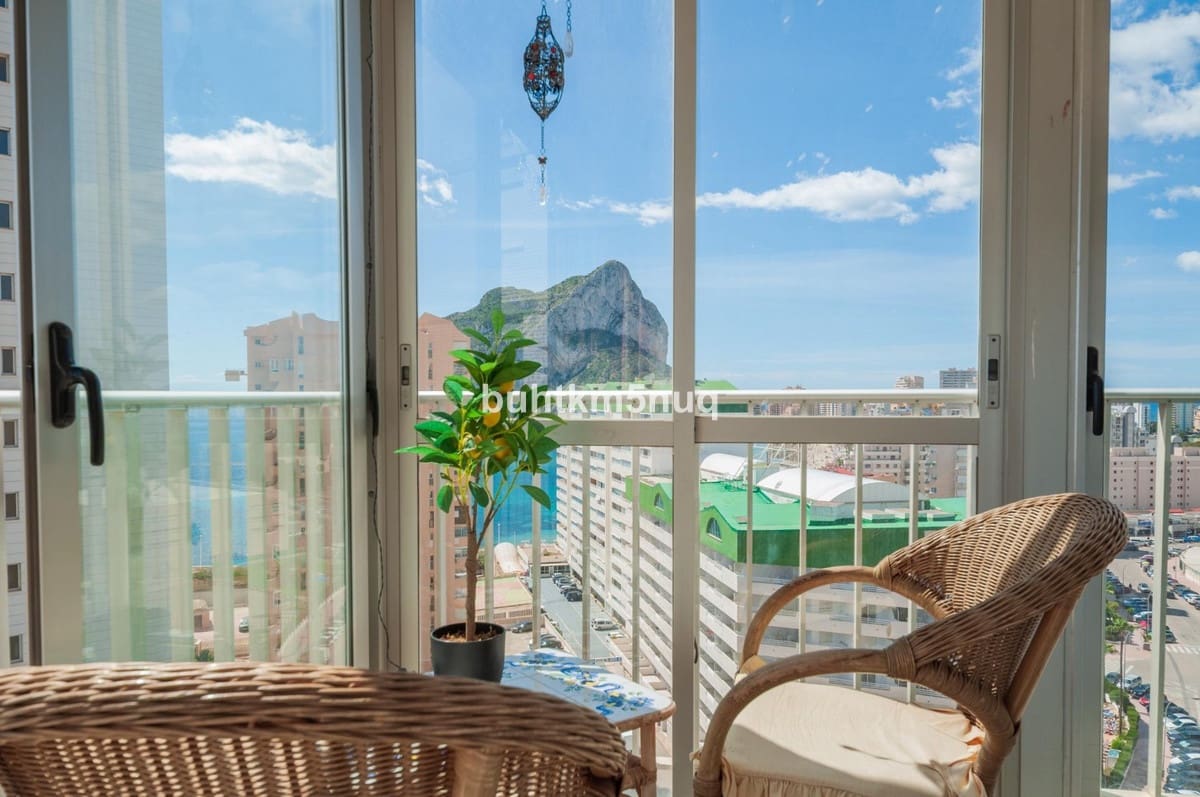 Apartamento de 2 habitaciones en Calpe / Calp en venta - 279.000 € (Ref: 9363699)