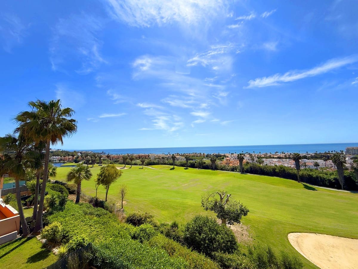 2 slaapkamer Penthouse te koop in Bahia de Casares - € 485.000 (Ref: 9363725)