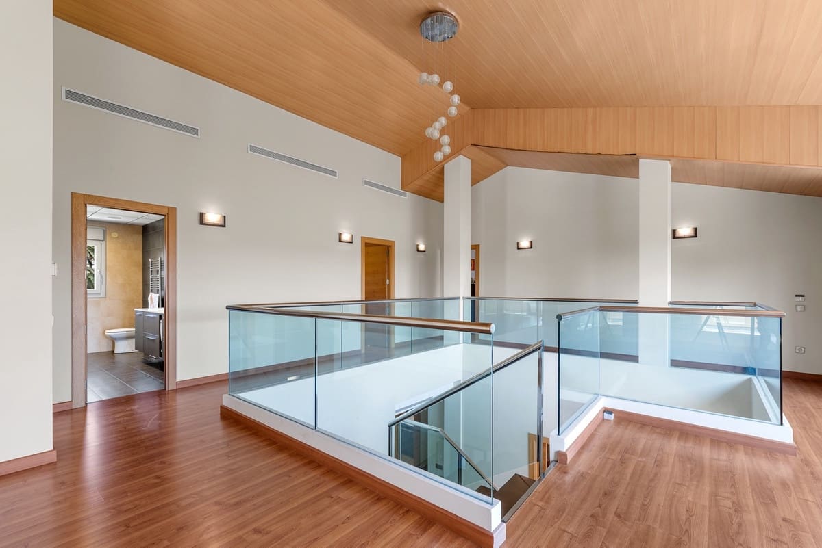 Chalet de 5 habitaciones en Elche / Elx en venta - 930.000 € (Ref: 9363726)