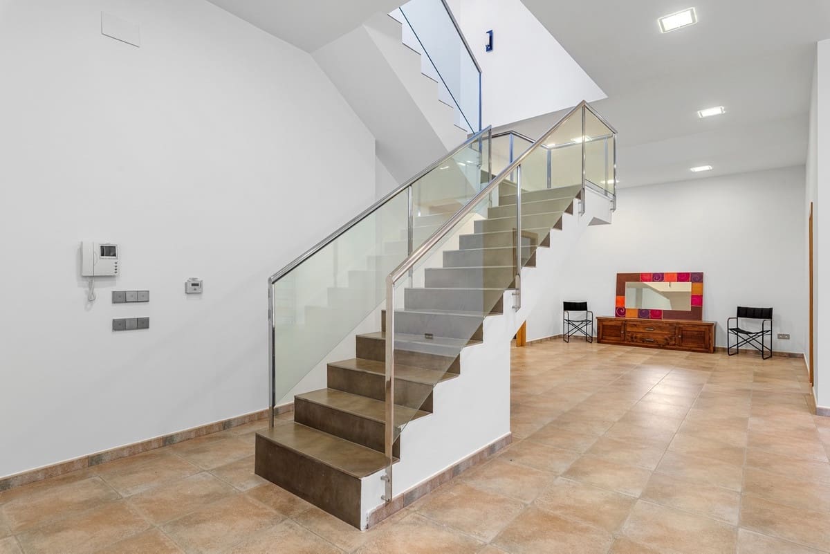 Chalet de 5 habitaciones en Elche / Elx en venta - 930.000 € (Ref: 9363726)