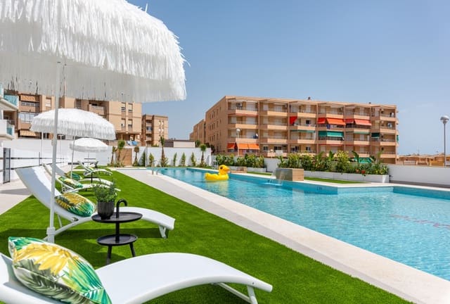 Apartamento de 2 habitaciones en Guardamar Playa, Guardamar del Segura en venta - 460.000 € (Ref: 9363728)