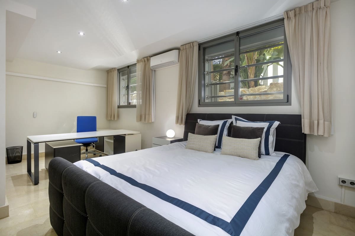 5 camera da letto Villa in vendita in La Quinta - 2.150.000 € (Rif: 9363733)