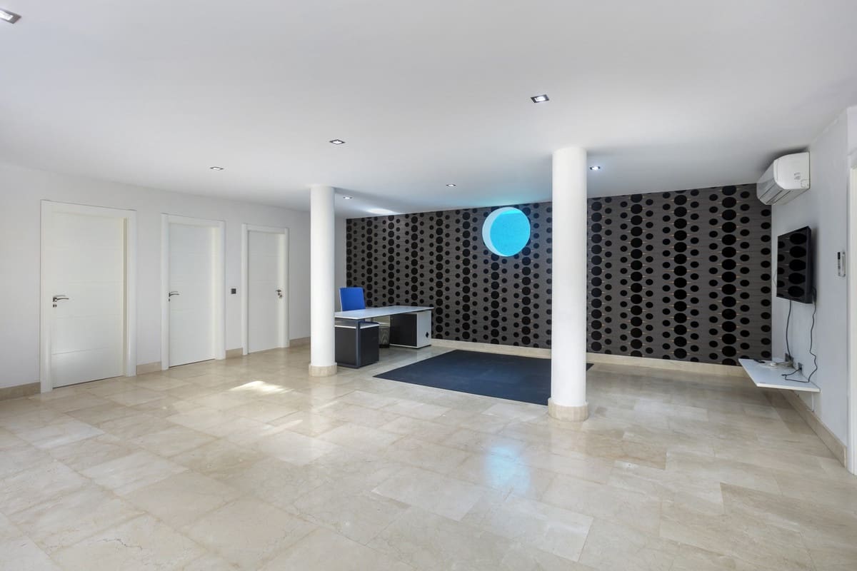 5 camera da letto Villa in vendita in La Quinta - 2.150.000 € (Rif: 9363733)