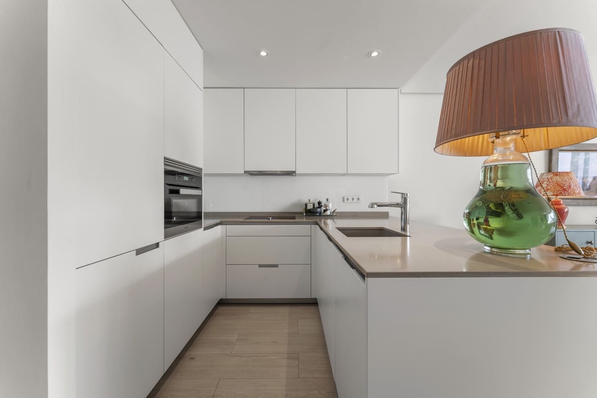 3 camera da letto Appartamento in vendita in Golden Mile - 3.850.000 € (Rif: 9363734)