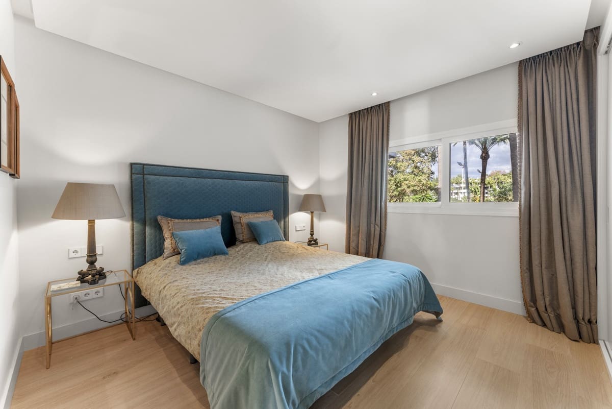 3 camera da letto Appartamento in vendita in Golden Mile - 3.850.000 € (Rif: 9363734)