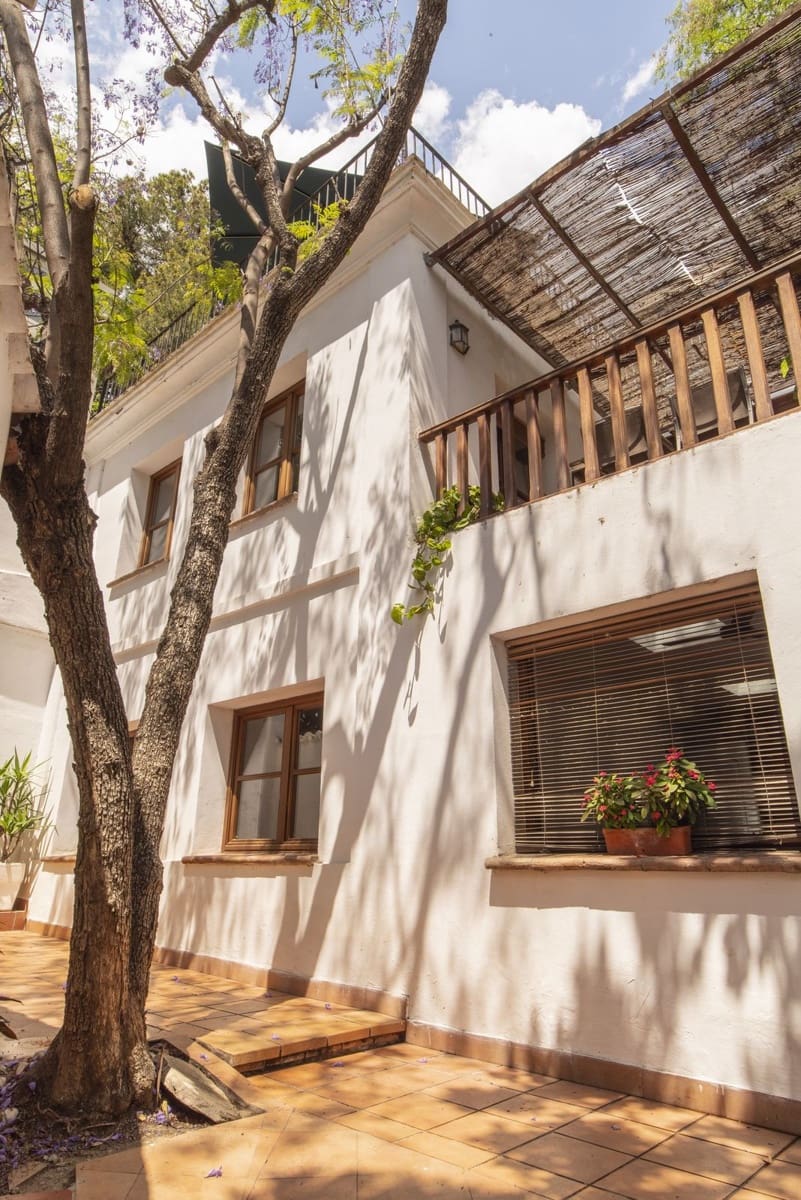 2 soveværelse Villa til salg i Malaga by - € 1.080.000 (Ref: 9363737)