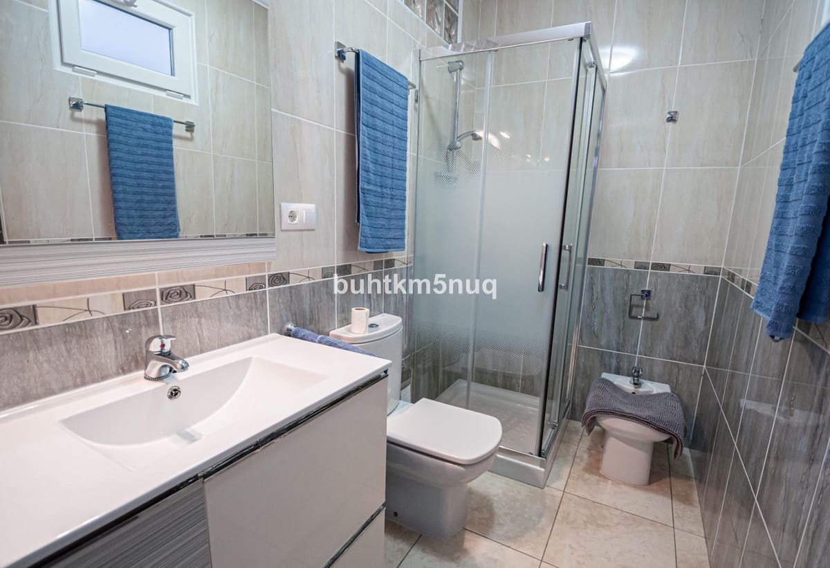 6 makuuhuone Huvila myytävänä paikassa Benissa - 895 000 € (Ref: 9363738)