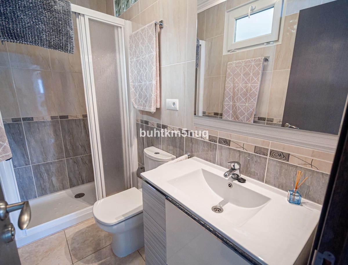 6 makuuhuone Huvila myytävänä paikassa Benissa - 895 000 € (Ref: 9363738)