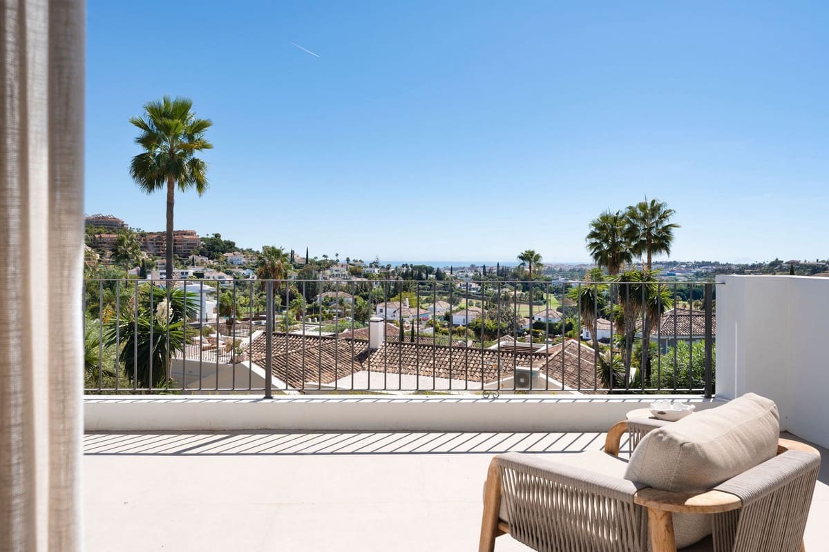 5 makuuhuone Huvila myytävänä paikassa Nueva Andalucia - 4 695 000 € (Ref: 9363739)