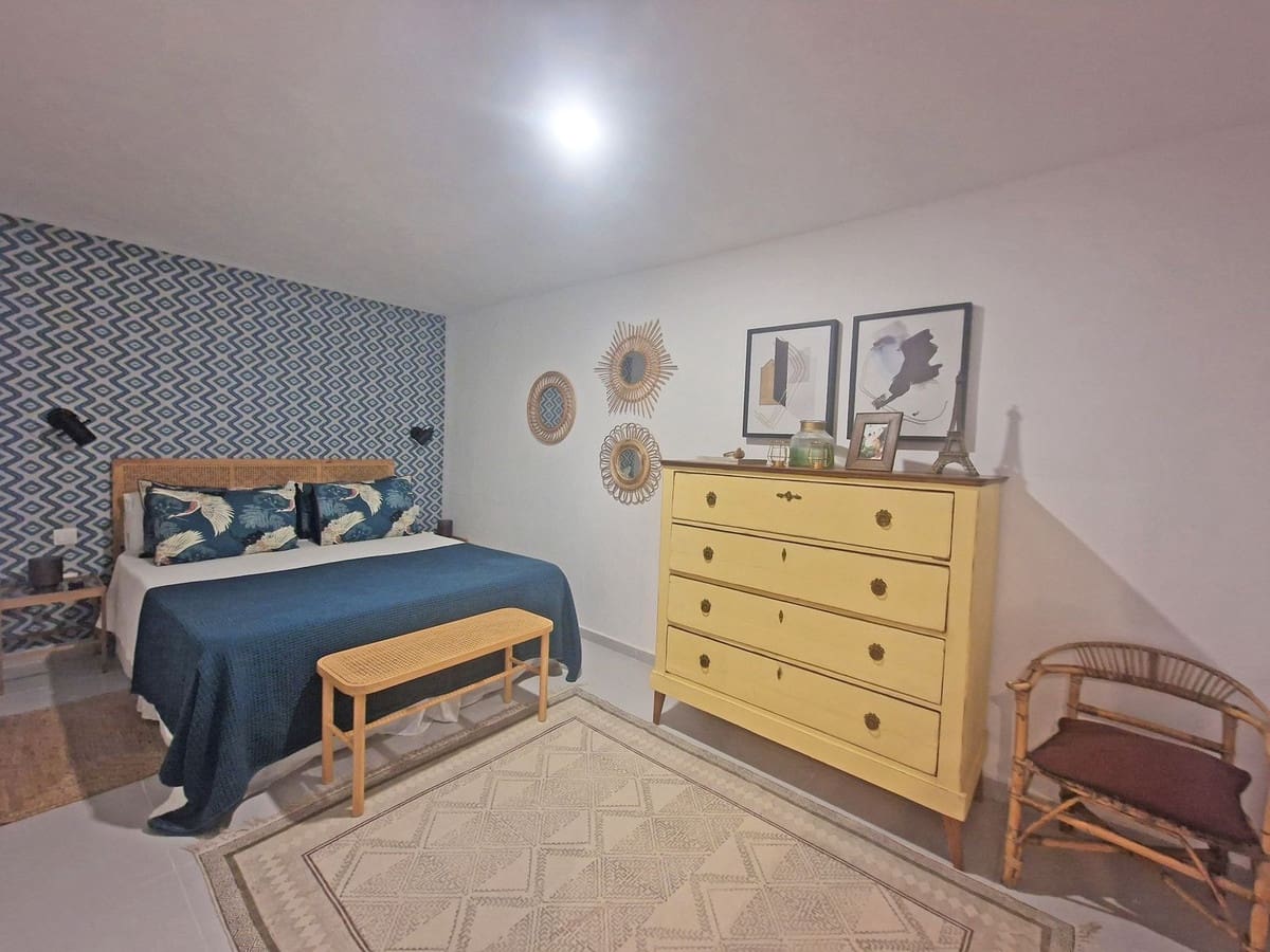 4 bedroom Semi-detached Villa for sale in Calahonda - € 655,000 (Ref: 9363741)