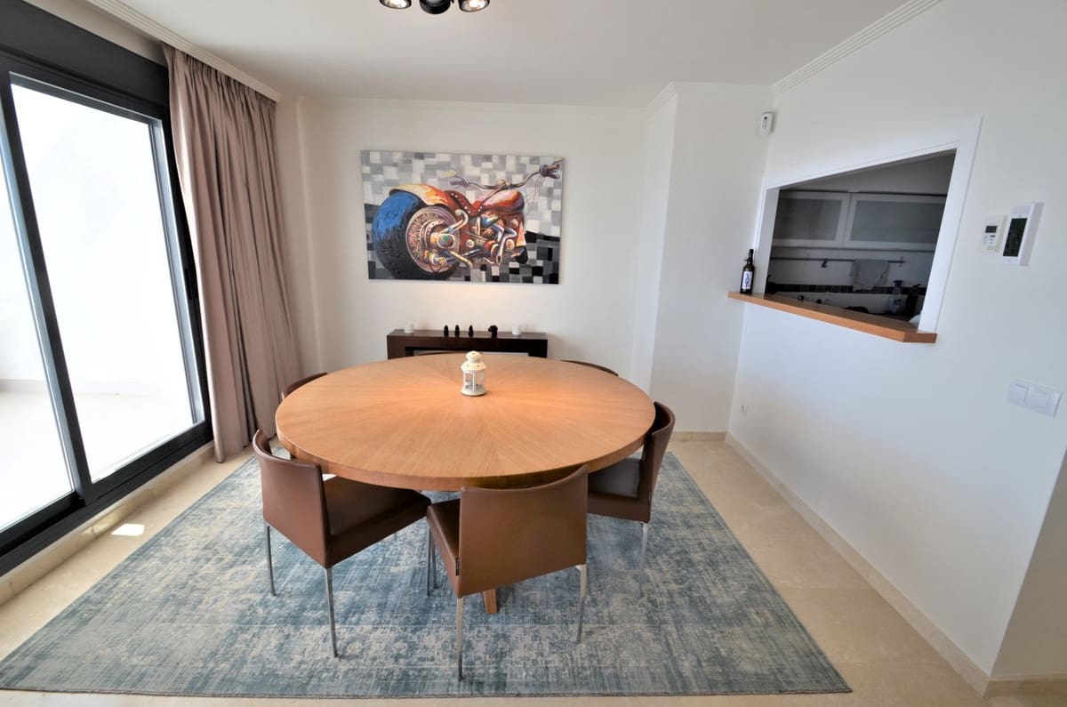 2 slaapkamer Penthouse te koop in Bahia de Casares - € 599.000 (Ref: 9363744)