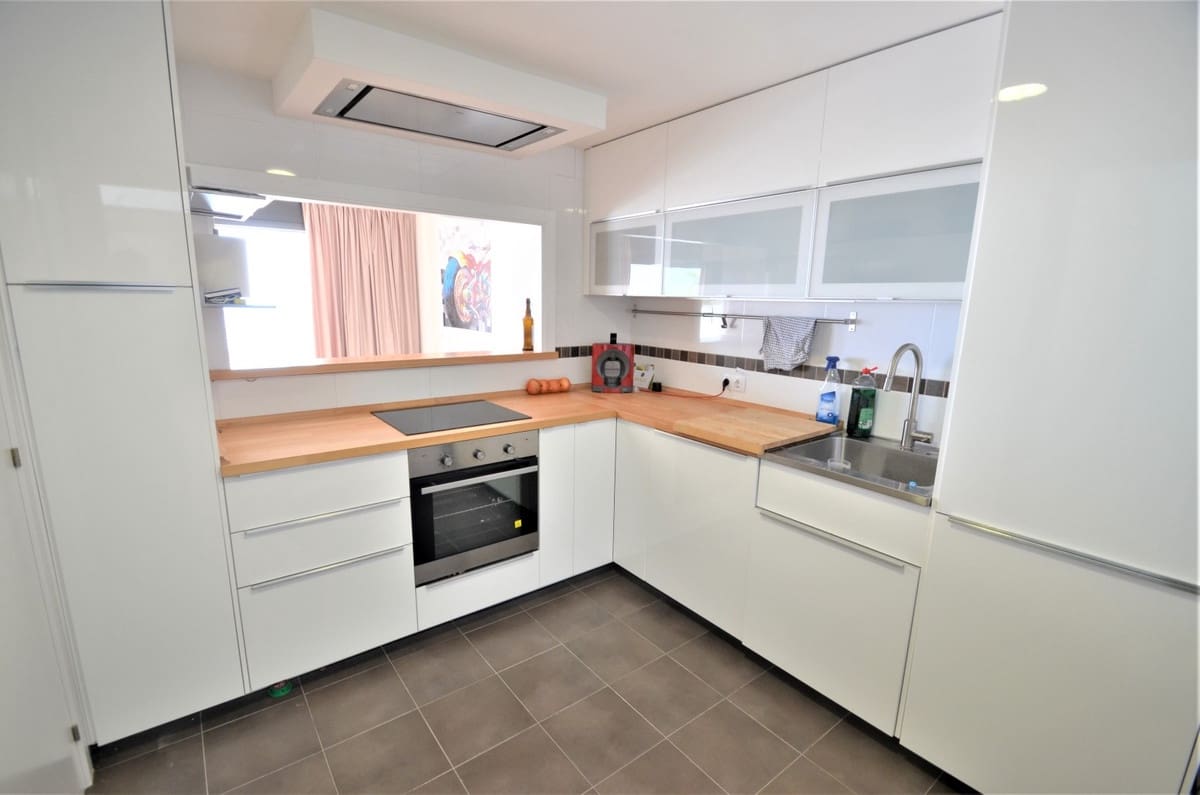 2 slaapkamer Penthouse te koop in Bahia de Casares - € 599.000 (Ref: 9363744)