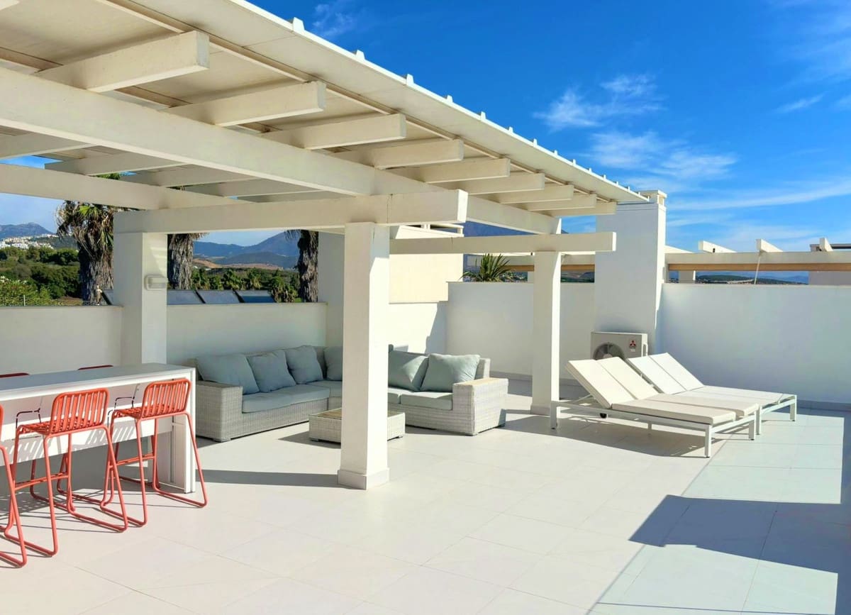 2 slaapkamer Penthouse te koop in Bahia de Casares - € 599.000 (Ref: 9363744)
